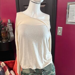 Super soft. Silver metallic trim